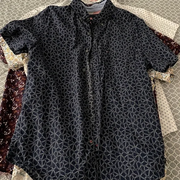 6 bundle LOT mens M button down shirts. - Picture 6 of 12